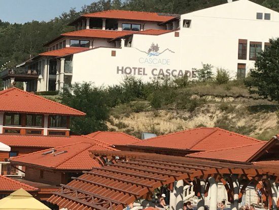 Cascade Medicinal Bath and Aqua Park